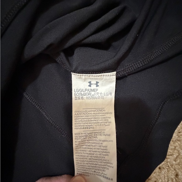 Under Armour Women's Black Tank Top - Picture 4 of 8